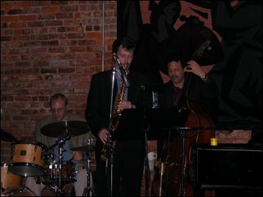 26.jpg - Chris Brown, Doug Moffet and Frank Marino @ The Jazz Junction, Chattanooga, TN
